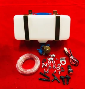 HOLDEN WASHER BOTTLE WITH PUMP HQ HZ HJ HZ PREMIER MONARO GTS SS LX LC LJ UC - Picture 1 of 4