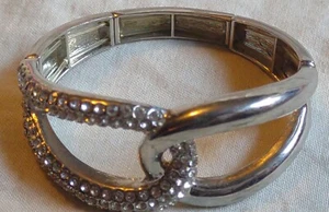 Vintage Stretch Silver Tone Rhinestone Infinity Stretch Bracelet - Picture 1 of 2