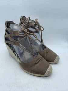 DV Dolce Vita Women's Size 8 Wedge Brown Suede back Zip Tie Up Sandals Heels - Picture 1 of 10