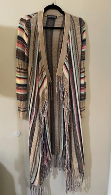 Cárdigan con flecos a rayas casi famoso Longline Waterfall talla pequeña Foto 1 de 4