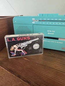 “Cocked and Loaded” LA GUNS (1989) CASSETTE - Bild 1 von 5