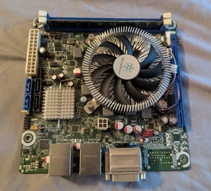 Foxconn LGA 1155 Mini-ITX Server Motherboard with Intel Xeon E3-1260L w/ 4g ECC - Picture 1 of 2