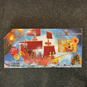 Disney Pirates of the Caribbean On Stranger Tides “Queen Anne's Revenge” Playset - Picture 1 of 20