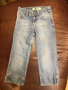 Gap Kids Girls Capri Jeans Medium Wash Size 8 SLIM Adjustable Waist - Picture 1 of 4