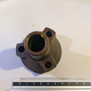 Manicotto mozzo semiasse fiat 500 N  epoca originale fiat   21 denti - Foto 1 di 6