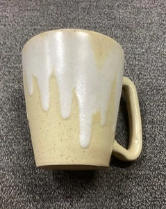 Guy Boyd signed Pottery Mug with thick drip glaze over speckled pottery - Picture 1 of 7