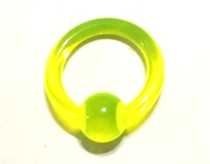 Anillo de pezón cautivo pesado calibre 10 1/2" acrílico verde bola de 6 mm - Imagen 1 de 4