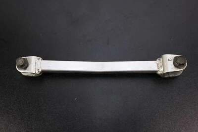 Soporte de pinza trasera Suzuki GSXR 600 1996-2000 enlace de par de retención 64310-33E00 Foto 1 de 4