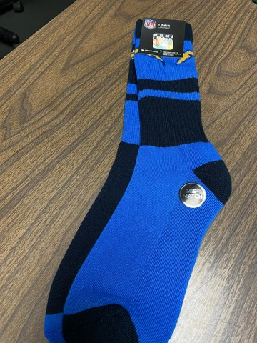 Los Angeles Chargers NFL Stripe Crew Socks W/Team Colors Cover