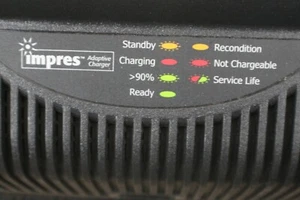 Motorola IMPRES WPLN4121BR 6 Bank Gang Charger - Picture 1 of 6