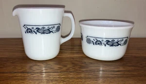 Vintage Pyrex Corningware Old Town Blue Sugar & Creamer - Picture 1 of 6