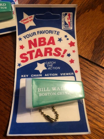 New sealed 1980s NBA Stars Boston Celtics BILL WALTON KeyChain Action Viewer Cover