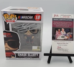 CHASE ELLIOTT SIGNIERT FUNKO POP JSA NASCAR TEAM HENDRICKS HOOTERS - Bild 1 von 7