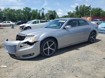 Chrysler 300 2011 conductor puerta delantera izquierda carcasa usada 82 k millas camioneta local solamente Foto 1 de 4