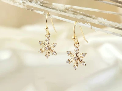 0.50Ct Round Lab Created Diamond Snowflake Dangle Earring 14K Yellow Gold Plated - Image 1 of 4