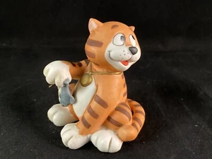 George Good Cat with Fish Figurine Orange Striped Crazy Eyes Fun - Foto 1 di 7