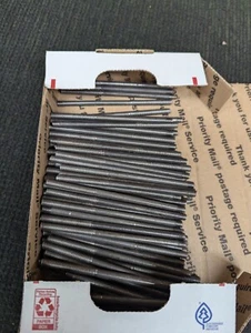 lot of 100 trophy parts threaded rod 1/4-20 standard 4 1/2" long - Picture 1 of 1