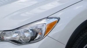 BASF(OEM) Touch Up Paint Bottles for Subaru *K1X* Crystal White Pearl Tricoat - Picture 1 of 2