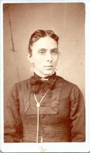 YOUNGSTOWN OHIO CDV hübsche Frau Baird Carte de Visite Foto 1870er - Bild 1 von 2