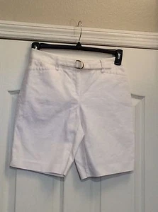 CHARTER CLUB White Shorts. Size 4P. Excellent Condition. (Believe New). - Picture 1 of 4