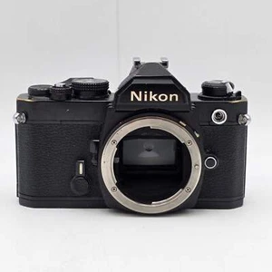 Nikon FM2 fotocamera reflex pellicola 35 mm solo corpo - Foto 1 di 6
