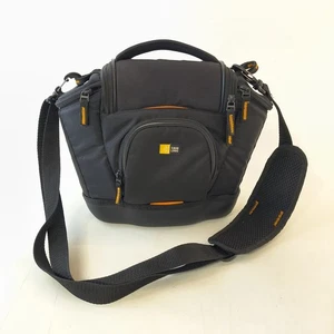 Case Logic SLRC-202 Medium SLR Camera Bag – Black – Padded DSLR Holster Mint! - Picture 1 of 12