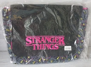 Stranger Things 80s Print With Logo Womens Messenger Bag By Popgear Brand New - Picture 1 of 10