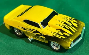 2000 Funline Chevy Chevrolet Camaro Great Cond. w/ Real Riders Diecast 1:64 PL22 - Picture 1 of 2
