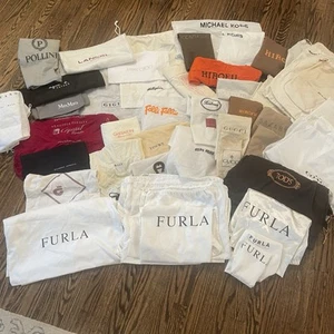 70 Designer Staubbeutel / Beutel Gucci Ferragamo Tods Furla Coach MK Loewe + - Bild 1 von 22