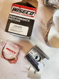 1983-87 Yamaha Vmax 540 Snowmobile Wiseco Piston 060 over #2304P6  2304M07450 - Picture 1 of 1