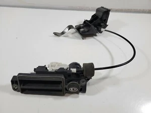 ✅ W211 W219 Mercedes CLS63 CLS500  Trunk Lid Lock Latch Handle w/ Mechanism AMG - Picture 1 of 5