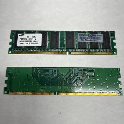 Samsung 256Mb DDR PC3200 CL3 184 Pin Dimm M368L3223Ftn-CCC - Image 1 of 3