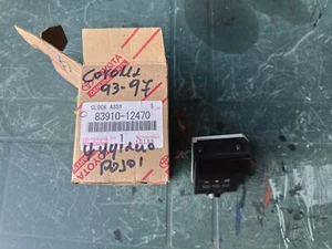 TOYOTA COROLLA 93-97 EE100-101 DITIGAL CLOCK GENIUNE OEM NEW - Picture 1 of 3