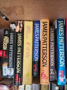James Patterson's Women's Murder Club First 1-15 in series book lot - Imagen 1 de 4