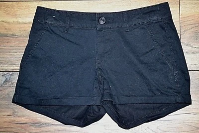 Pantalones cortos negros de tiro bajo So Authentic American Heritage para jóvenes Foto 1 de 2