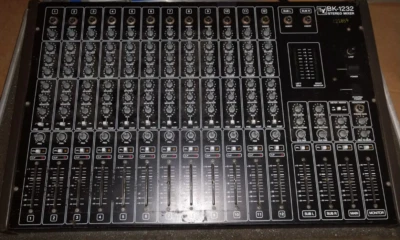 EV BK-1232 ElectroVoice Professional 12 Channel Audio Mixer - Image 1 of 4