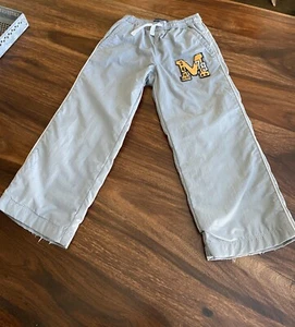 The Childrens Place Boys Lined wind track Pants Light Gray Sz 5 - Picture 1 of 6