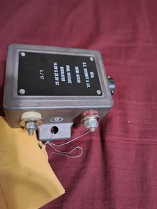 CE Niehoff N3030 Voltage Regulator 76761-N3030 - Picture 1 of 3