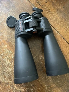 Celestron 71008 SkyMaster 25x70mm Porro Prism Binoculars with 25x70 - Picture 1 of 8