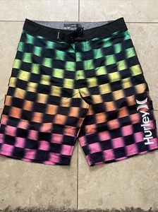 Hurley Jungen Boardshorts, Gr. 14/27 - NEU - Bild 1 von 4