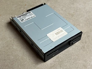 Floppy Disk Drive FDD 3.5" SAMSUNG SFD-321B - Afbeelding 1 van 8