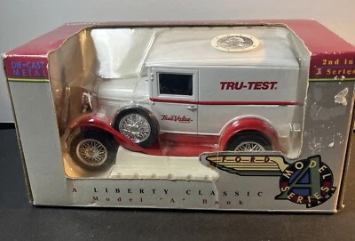 Ford Modelo A Van, True Value TRU-TEST, #2547 Liberty Classics Die Cast Bank De Colección Foto 1 de 4