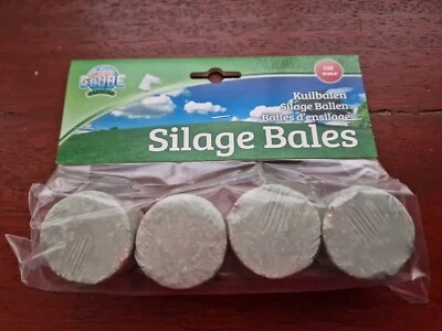 Kids Globe Silage Bales x4 round bales hay 1:32 scale Wrapped bales toy Farm - Image 1 of 3