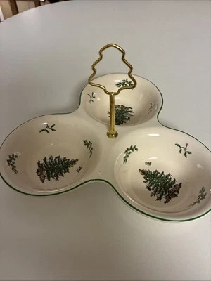 Spode Christmas Tree 3 Section Server with Tree Handle - Image 1 of 4
