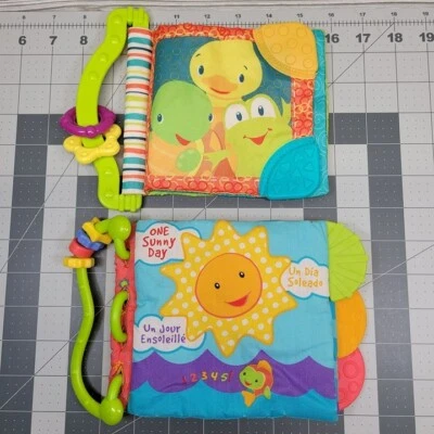 2本Bright Starts布质学习书籍磨牙玩具多语言数字颜色 — 第 1/3 张图片