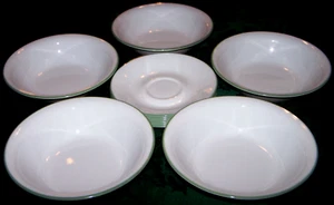 12 Fantastic Corelle Pieces Green Rims/ 5 Swirl Cereal Bowls & 7 Saucers - Picture 1 of 2