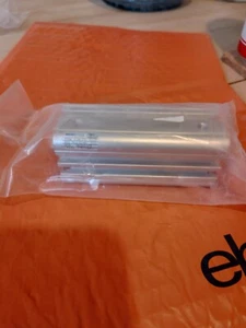CILINDRO COMPACTO AVENTICS/REXROTH/BOSCH R422001073 STOCK NUEVO - Imagen 1 de 3