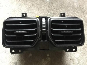 VY VZ Commodore Calais Berlina SS S executive centre vent only - Picture 1 of 2