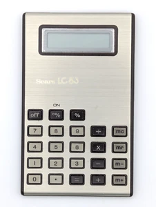 Calculadora súper delgada vintage años 80 Sears LC-83 con llave de porcentaje y memoria - Imagen 1 de 4