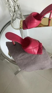 Elegant BOTTEGA VENETA Pink Women's Heels sz 37 - Picture 1 of 6